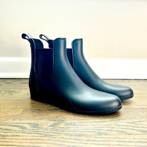 Sam Edelman Tinsley Chelsea Rain Boot, Black Size 9